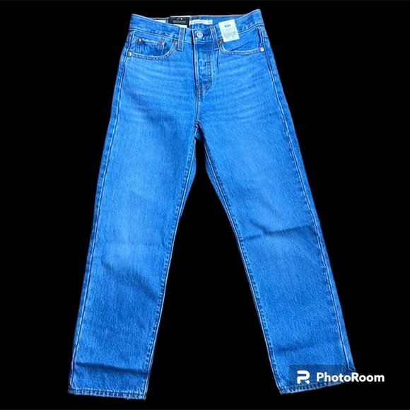 Levi’s premium wedgie straight size 24 x 26 - Picture 1 of 7